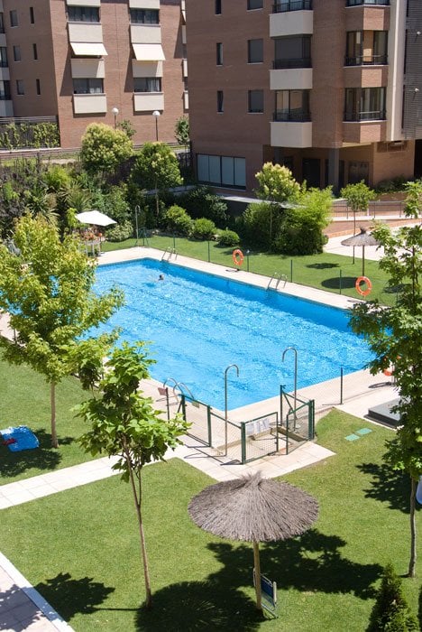 Birdseye view of a large sparkling clean pool