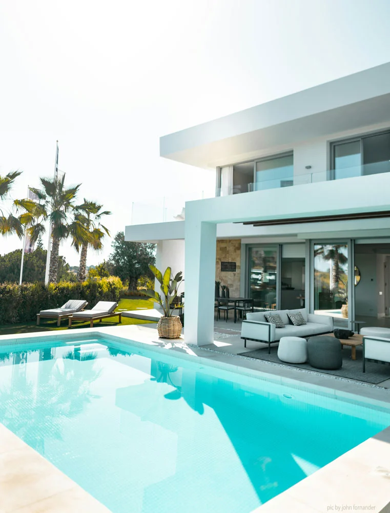 Backyard clean swimming pool